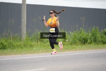 Runner Photo 2102801