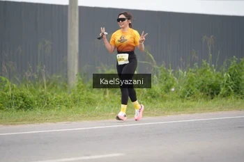 Runner Photo 2102805