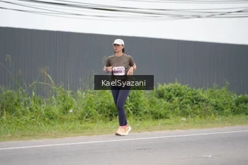 Runner Photo 2102863