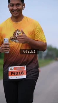 Runner Photo 2102922