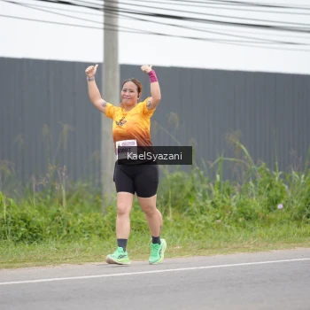 Runner Photo 2102996