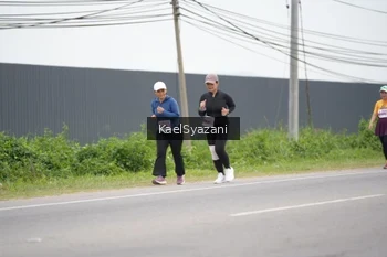 Runner Photo 2103028