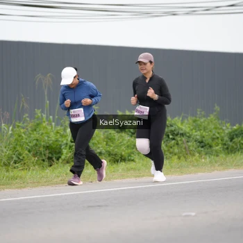 Runner Photo 2103047