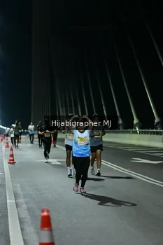 Runner Photo 2103146