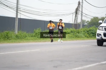 Runner Photo 2103308