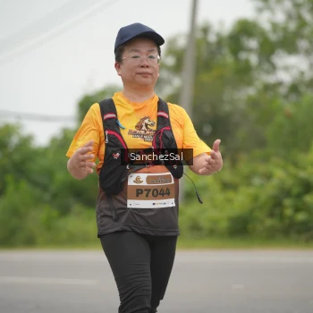 Runner Photo 2103321