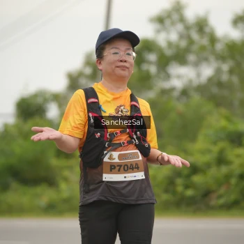 Runner Photo 2103322