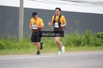 Runner Photo 2103358