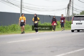 Runner Photo 2103360