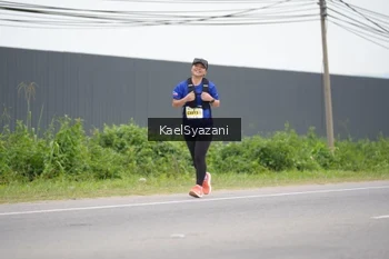 Runner Photo 2103596