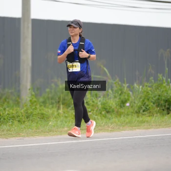 Runner Photo 2103624