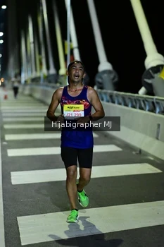 Runner Photo 2103670