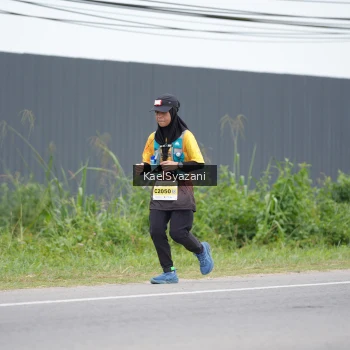 Runner Photo 2103702