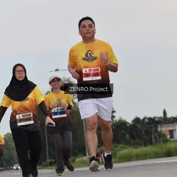 Runner Photo 2103738