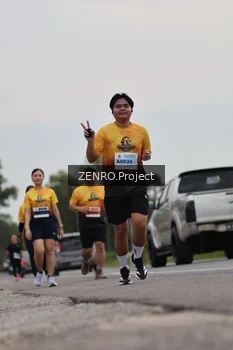 Runner Photo 2103742