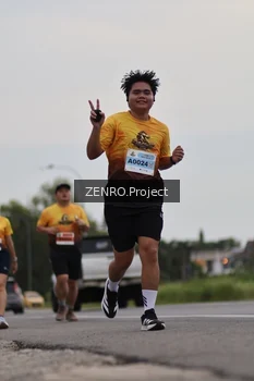 Runner Photo 2103763