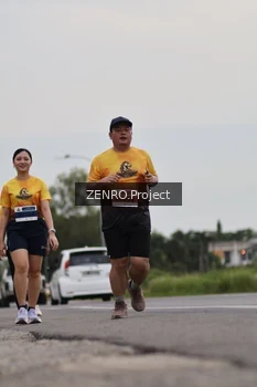 Runner Photo 2103813
