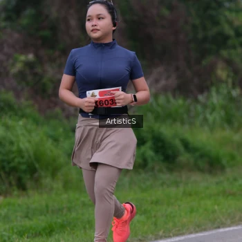 Runner Photo 2103819