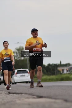 Runner Photo 2103824