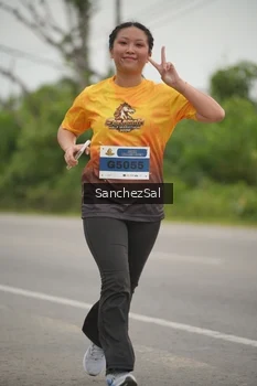 Runner Photo 2103837