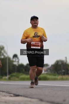 Runner Photo 2103884