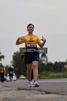 Runner Photo 2103899