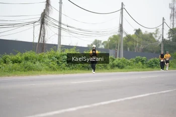 Runner Photo 2103929