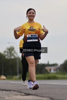 Runner Photo 2103960
