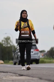 Runner Photo 2103999