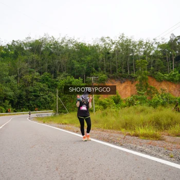 Runner Photo 2104112