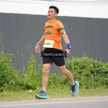Runner Photo 2104144