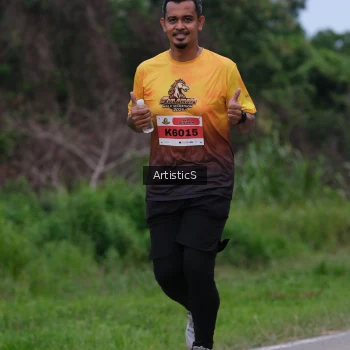 Runner Photo 2104382