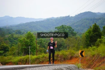 Runner Photo 2104425