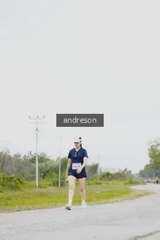 Runner Photo 2104458
