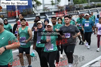 Runner Photo 210456