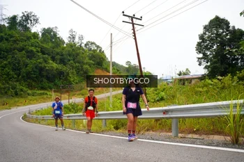 Runner Photo 2104575