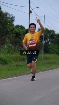 Runner Photo 2104708