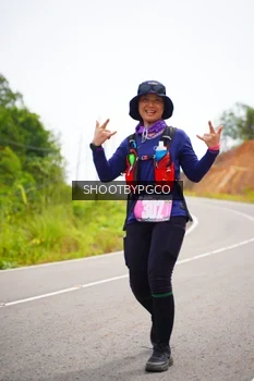 Runner Photo 2104731