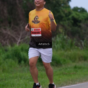 Runner Photo 2104754