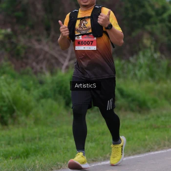 Runner Photo 2104792