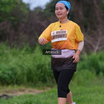 Runner Photo 2104895