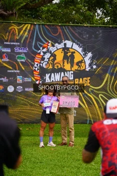 Runner Photo 2104953