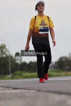 Runner Photo 2104963