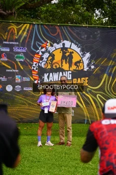 Runner Photo 2104979
