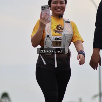 Runner Photo 2105050