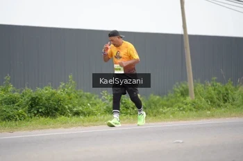Runner Photo 2105070