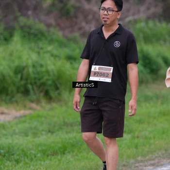 Runner Photo 2105139