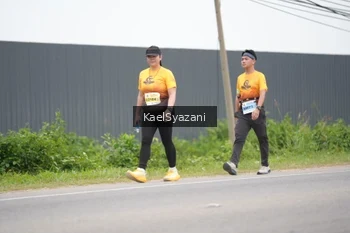 Runner Photo 2105158