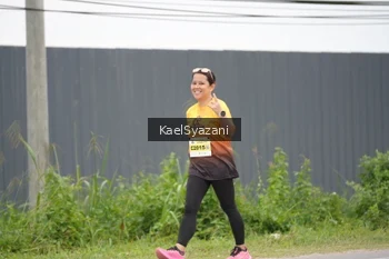 Runner Photo 2105210