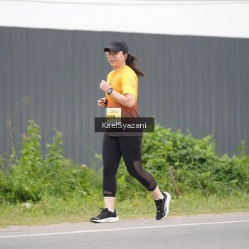 Runner Photo 2105244